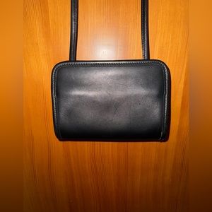 Vintage Coach Disco 9048